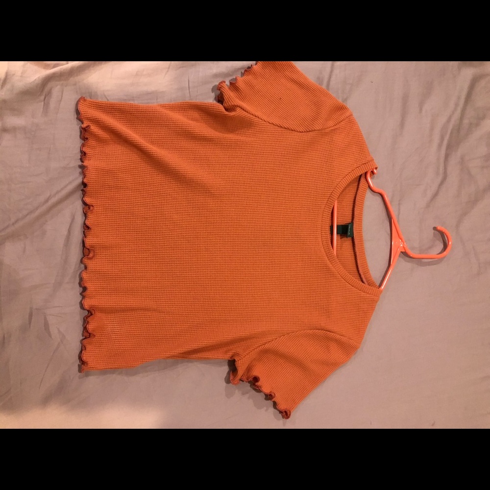 Short sleeve crop too